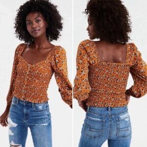 🌼 American Eagle Floral Smocked Button Top